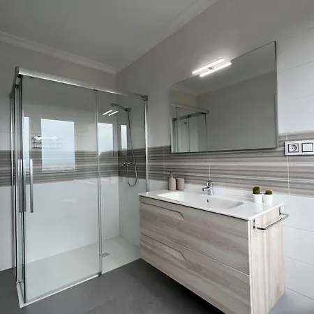 Maria De Lucia-piso 2º *