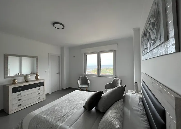 Lejlighed Maria De Lucia-piso 2º Arou